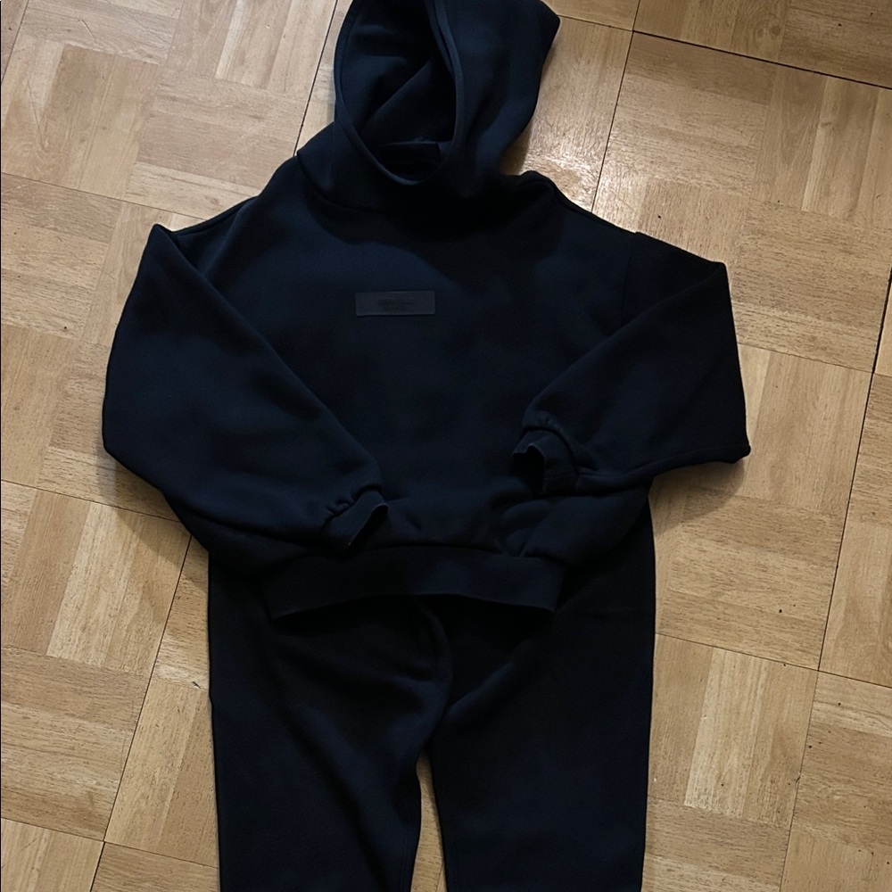 Kids Fear of God Essentials Sweatsuit